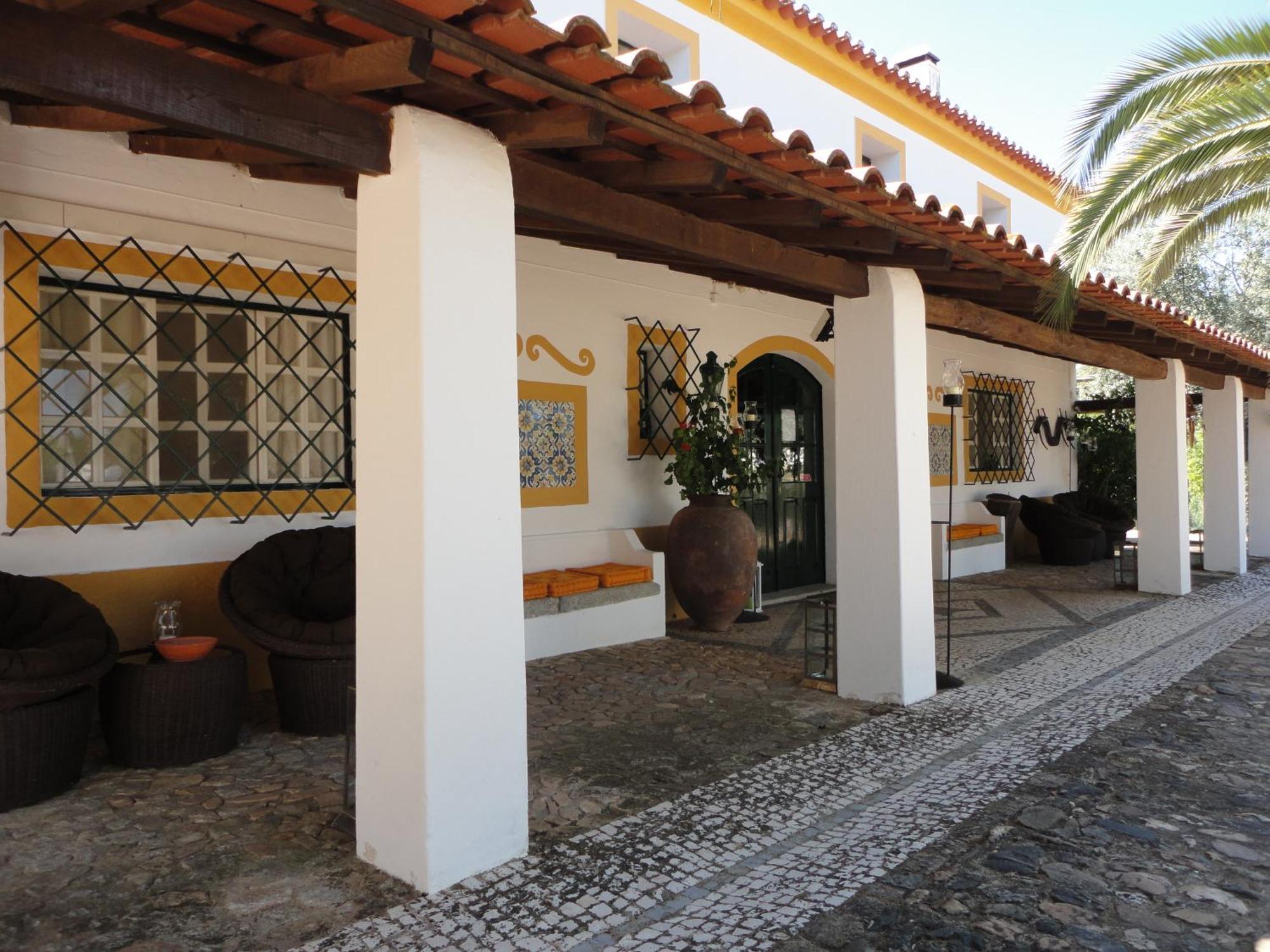 Monte Dos Aroeirais Villa Fronteira Exterior photo