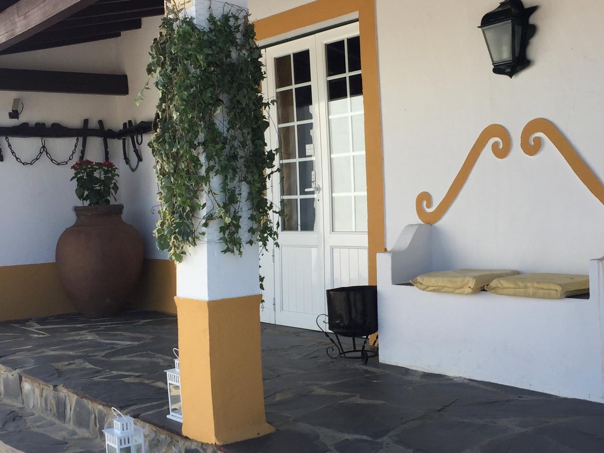 Monte Dos Aroeirais Villa Fronteira Exterior photo